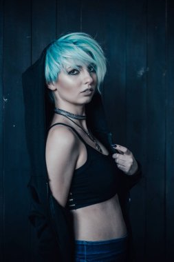 stüdyoda mistik kız