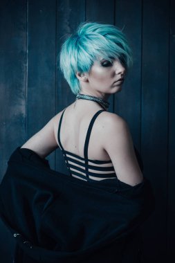 stüdyoda mistik kız