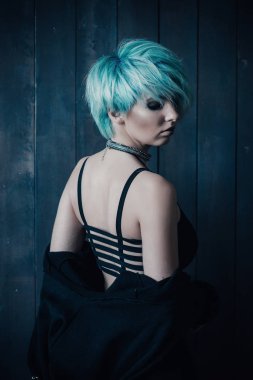 stüdyoda mistik kız