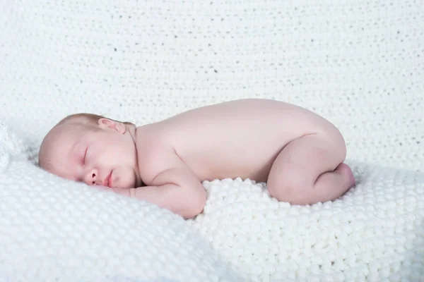 Niña Recién Nacida Una Manta — Foto de Stock