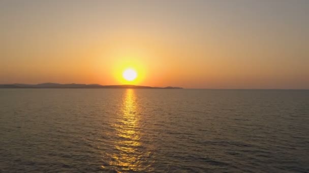 Bela paisagem do pôr do sol do mar em Lemnos, Grécia — Vídeo de Stock