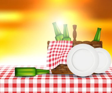 Dekorasyon için boş alan bahçesinde kırmızı ve beyaz masa örtüsü