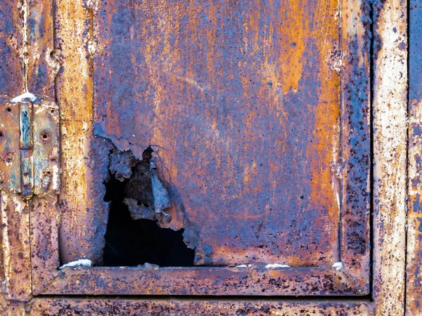 Rusty Old Iron Box Leaky Door — Stock Photo, Image