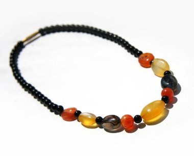 doğal taşlar çok renkli boncuk