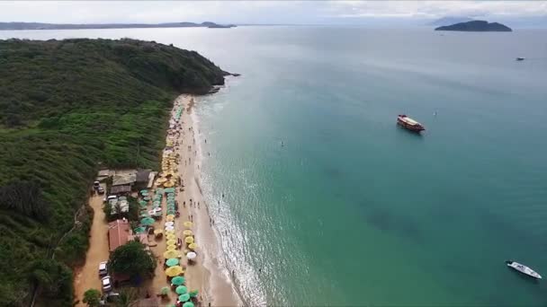 Brazilië Buzios Bovenaanzicht Van Baai Van Tartaruga Het Strand Luchtfoto — Stockvideo