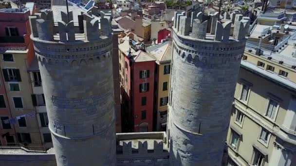 波塔索普拉纳 热那亚的城墙 意大利索普拉纳港的空中镜头 热那亚的墙 — 图库视频影像