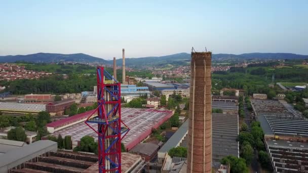 Zonsondergang Oude Fabrieksgebouwen Zonsondergang Boven Oude Fabrieksgebouwen — Stockvideo