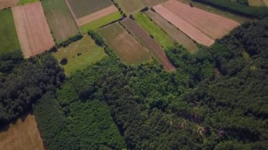 Sumadija Kırsalında Renkli Alanlar ve Vadiler, Sırbistan