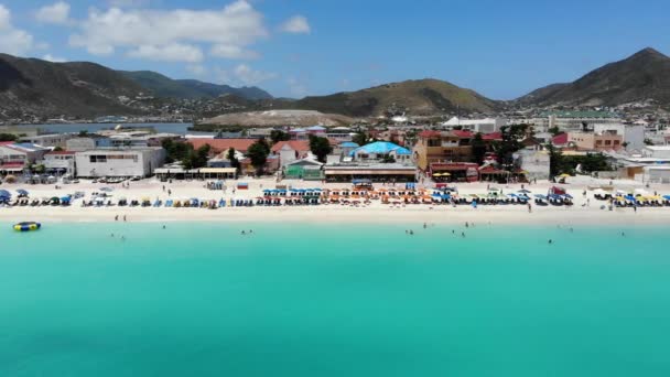 Вид Безпілотника Карибському Пляжі Great Bay Beach Філіпсбург Сінт Маартен — стокове відео