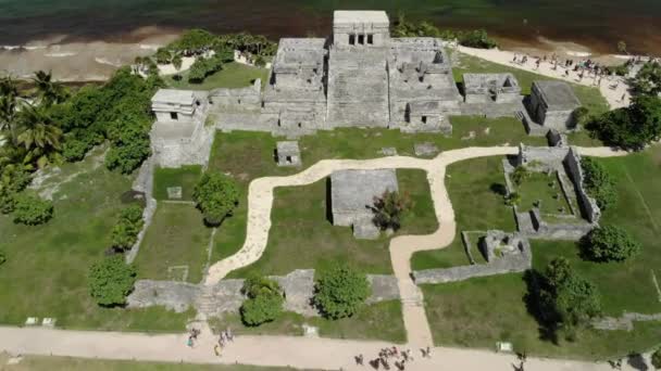 Maya Pyramid Och Ruiner Tulum Mexico Flygvy Över Maya Ruinerna — Stockvideo