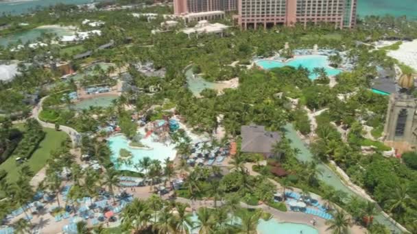 Paradise Island Bahamas Atlantis Resort Water Park Power Tower Slide — Video Stock