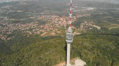 Avala Tv Kulesi Avala televizyon kulesinin havadan görünümü, Belgrad, Sırbistan