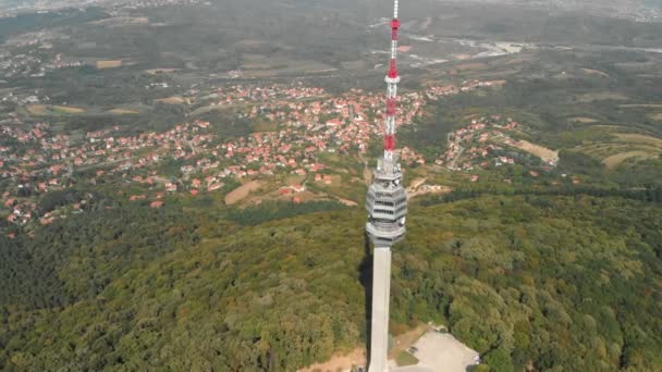 Avala Телевізійна Вежа Безпілотника Телевежі Avala Белград Сербія — стокове відео