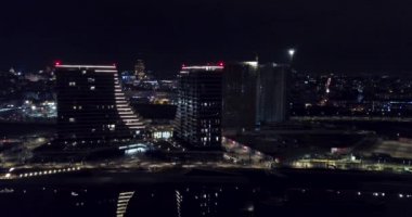 Gece Belgrad Rıhtımı - Belgrad, Sırbistan Gece Belgrad Rıhtımı'nın havadan görünümü - Belgrad, Sırbistan
