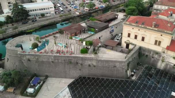 Antiga Fortaleza Veneziana Kotor Torre Kampana Baía Kotor Mediterrâneo — Vídeo de Stock