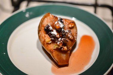  dilim elmalı pasta krema ile