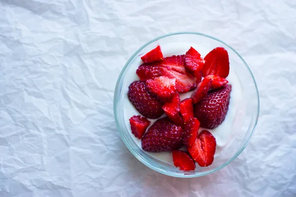 Fresas Tazón Fondo — Foto de Stock