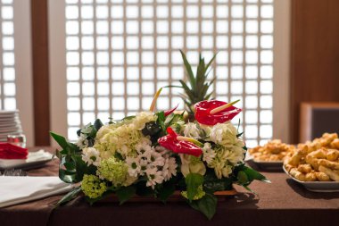  festival etkinlikleri için çiçek kompozisyonları