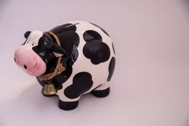 arka planda para cebe ve sikke