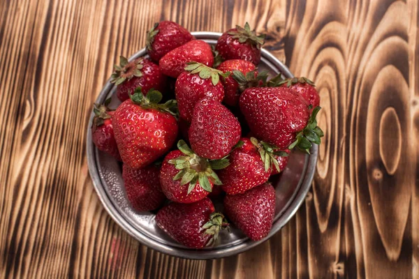 Fresas Sobre Fondo Textura Madera — Foto de Stock