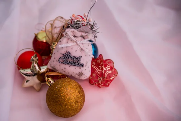 Boules Décorations Noël Sur Fond Blanc — Photo