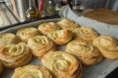 arka planda cheesecake