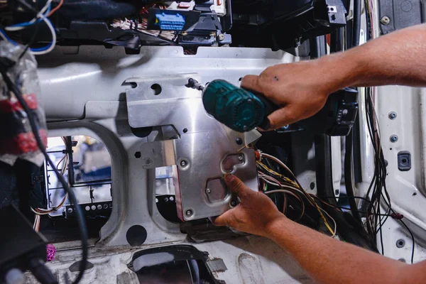 Mecânico Automóveis Trabalho — Fotografia de Stock