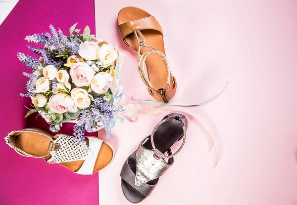 Sandalias Mujer Con Estilo Zapatos Con Escamas Zapatos Con Flores — Foto de Stock