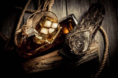 Lezzetli elit alkol, ROM viski tekila bourbon