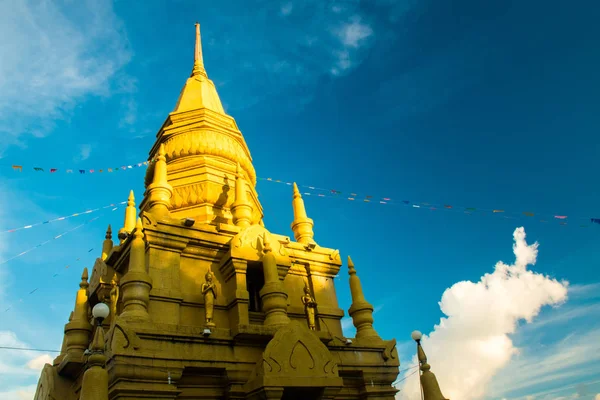 Laem Sor Pagoda temple with Big Buddha statue in Koh Samui, Thailand — Stock Photo, Image