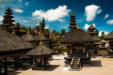 Ana Bali tapınağı Pura Besakih