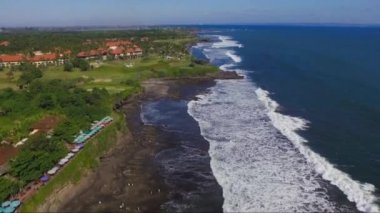 Yalı Tanahlot Tapınağı Bali Adası yakın hava görüntüleri