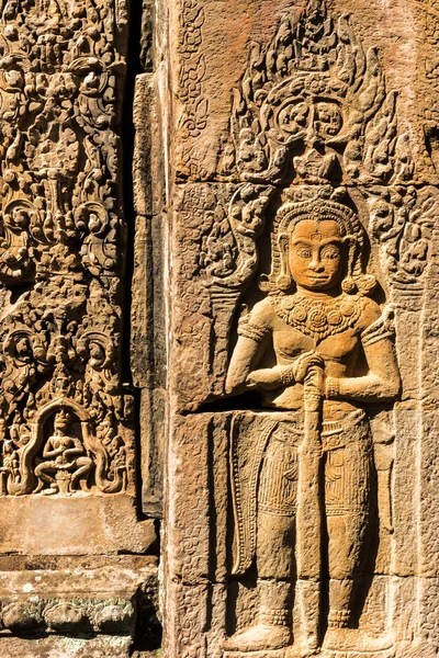 Banteay Kdei Wat Angkor Kamboçya'da karmaşık tapınakta Antient kabartmaları
