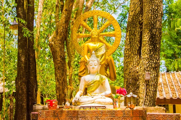 Chedi budista tailandês antigo do templo Wat Umong em Chiang Mai, Tailândia — Fotografia de Stock