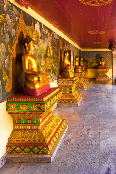 Altın Buda, Wat Phra Bu DOI Suthep Tapınağı Chiang Mai, Tayland