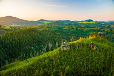 Çok güzel bir sabah gündoğumu Marienfels bakış açısı, bohem İsviçre, Milli Parkı bohem İsviçre, Çek Cumhuriyeti