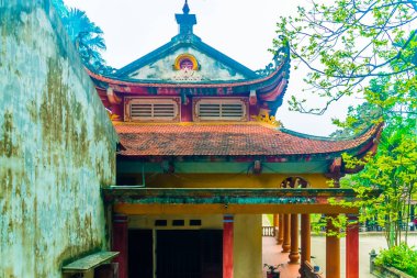 Bir eski bina Bich Dong pagoda karmaşık, Tam Coc, Ninh Binh, Vietnam