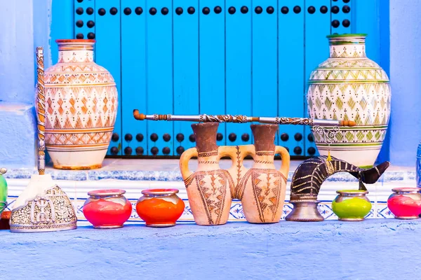 Detalles arquitectónicos tradicionales marroquíes en la ciudad azul Chefchaouen, Marruecos — Foto de Stock