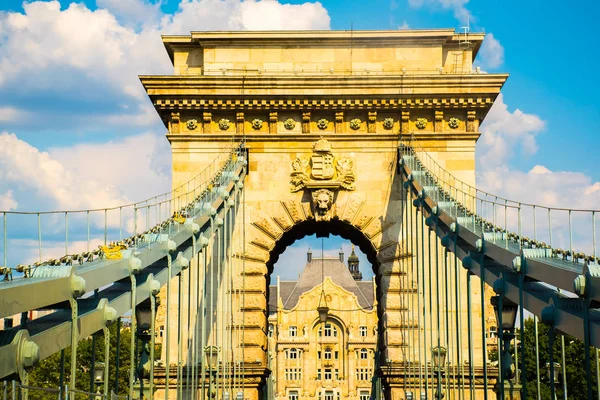 Vackra Typiska Szechenyi Chain Bridge Sevärdheter Budapest Ungern — Stockfoto