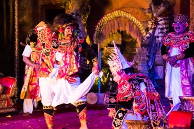 19 Nisan 2018 'de Ubud, Bali, Endonezya' da Legong geleneksel Balili dansı.