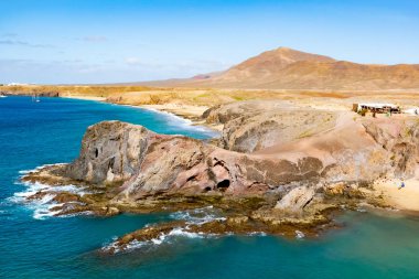 Kanarya Adaları, İspanya Lanzarote adasında meşhur Papagayo plajında ile manzara