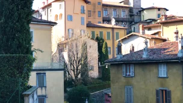 Roofs, houses and towers of old city of Bergamo, Italy, 4k footage video — Stock Video