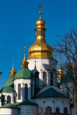 Kiev, Ukrayna 'Da St Sophias Katedrali 'Nin yeşil ve altın kubbeleri