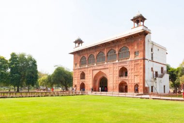 Yeni Delhi, Hindistan, Mar 30 2019-Yeni Delhi, Hindistan Red Fort Naubat Khana Drum House mimarisi