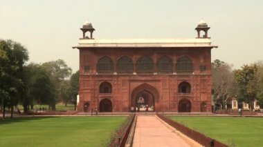 Naqqar Khana Red Fort Delhi Hindistan. Naqqar Khana Red Fort, Delhi, Hindistan, 4k görüntüleri video benzersiz şekilli davul binası