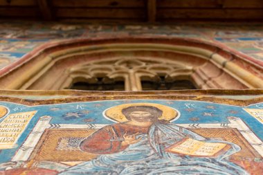 Romanya, Voronet, 15 Eylül 2019 - Voronet Manastırı, Suceava Bölgesi, Romanya - kilise, Unescos Dünya Listesi 'nde yer alan Moldavya' nın boyalı kiliselerinden biri.