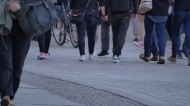 Yoğun bir gün yürüyüş kalabalık