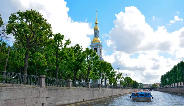 Rusya, St. Petersburg Yaz saati manzaralı
