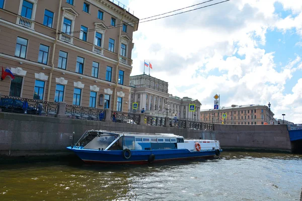 Rusya, St. Petersburg Yaz saati manzaralı
