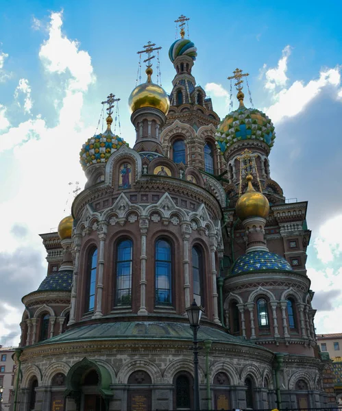 Savior dökülen kanın Saint Petersburg, Rusya'nın ünlü kilise